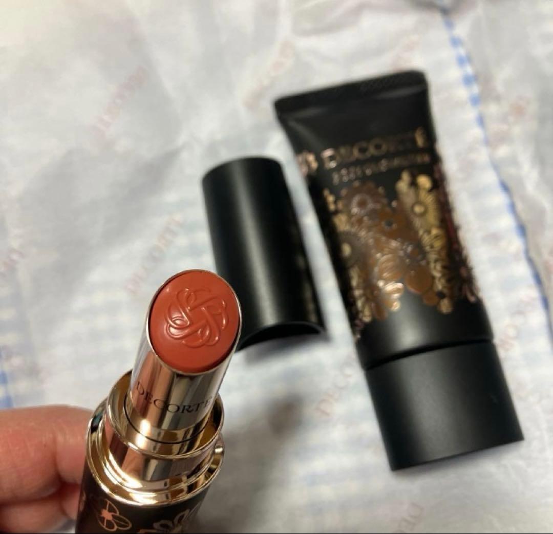 コスメデコルテ2025クリスマスコフレ　エターナルブルームコレクション