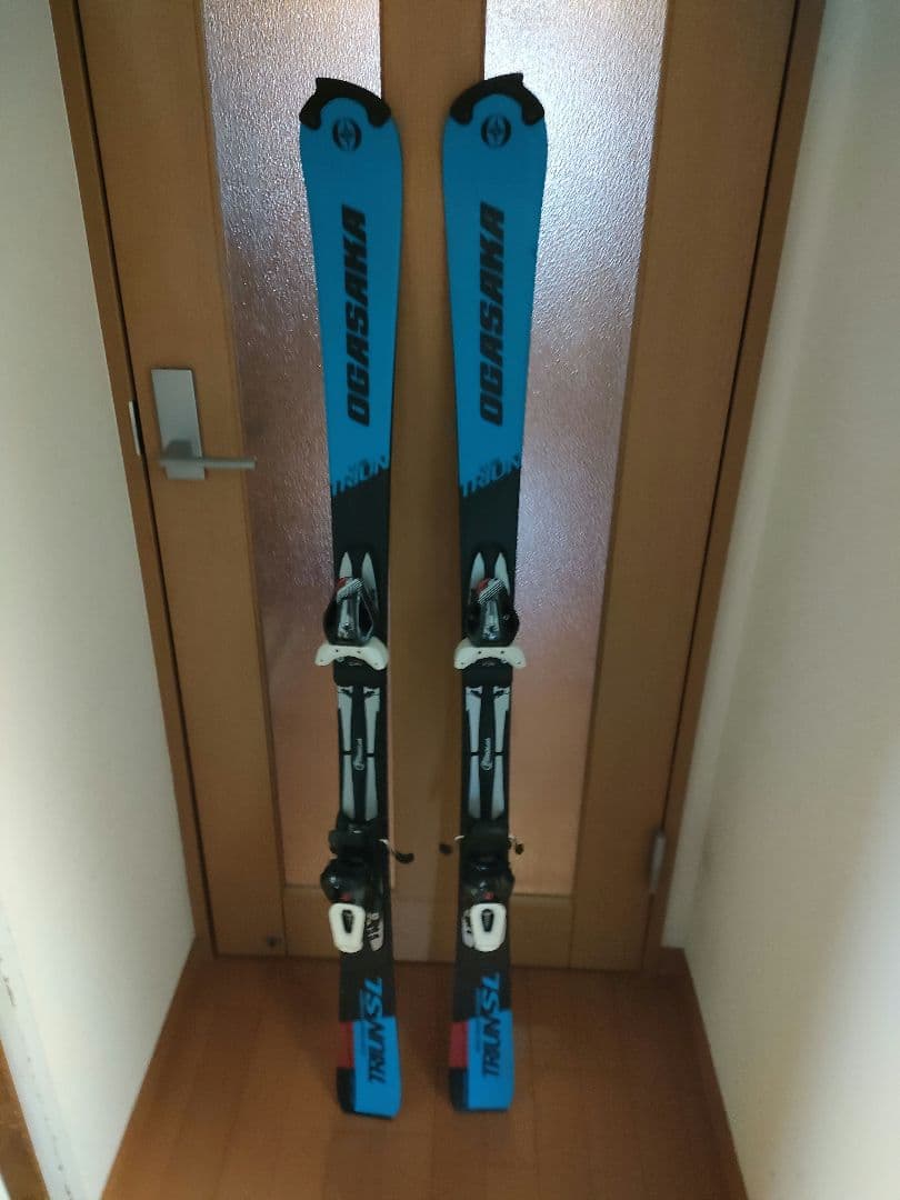 オガサカ OGASAKA スキー板 TRIUN SL 135センチ