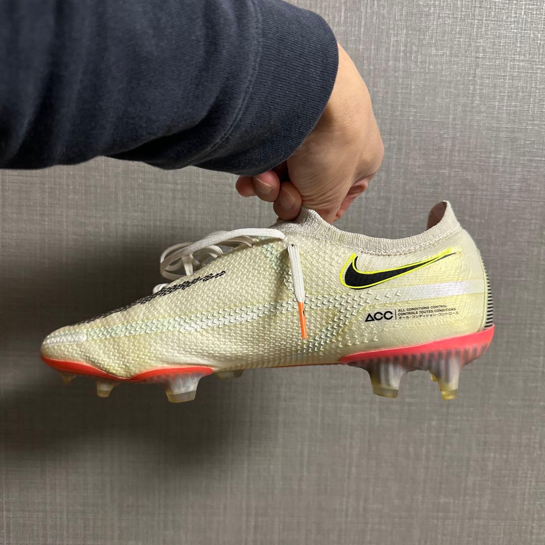 【NIKEサッカースパイク】PHANTOM/28.0cm/FG