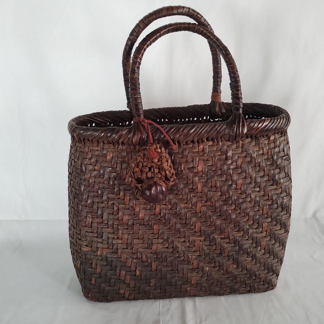 お値下げ最終　美品　国産　山葡萄蔓バック