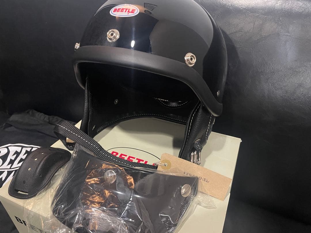 新品未使用　ocean BEETLE SHORTY4 XL ブラック