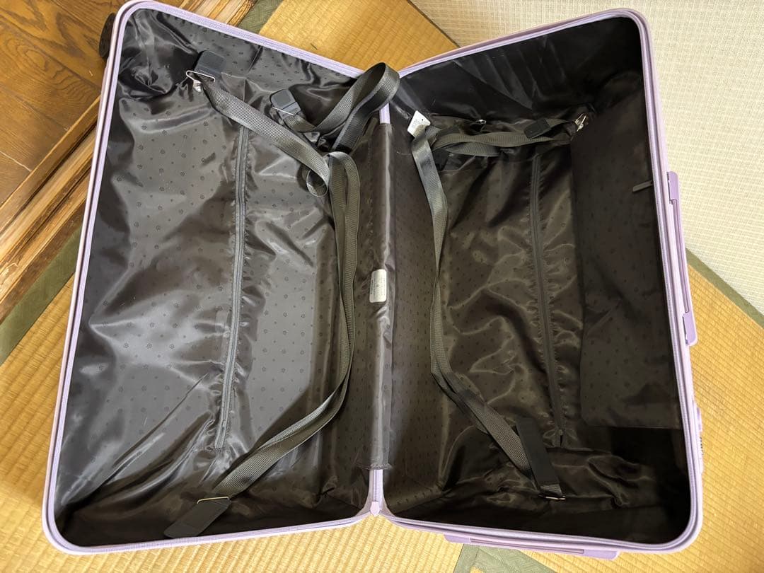 リモワ エッセンシャルトランク ラベンダーパープル