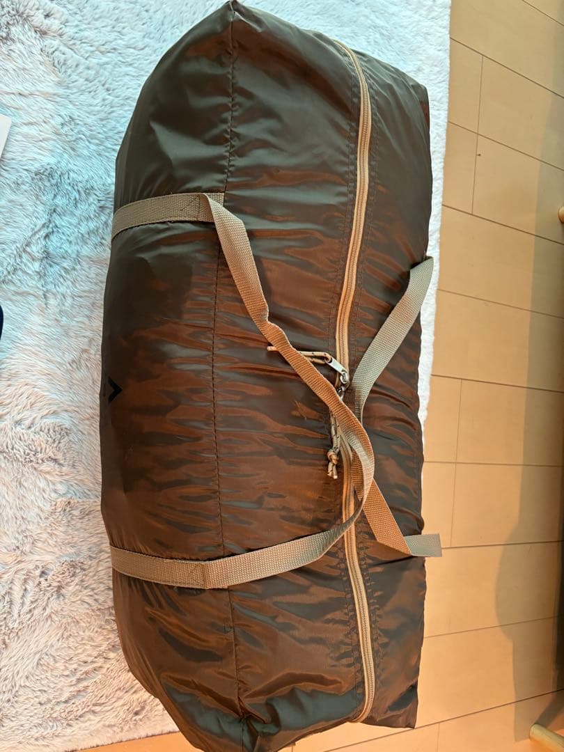 タラスブルバ　Caterpillar 2Room Shelter Baby