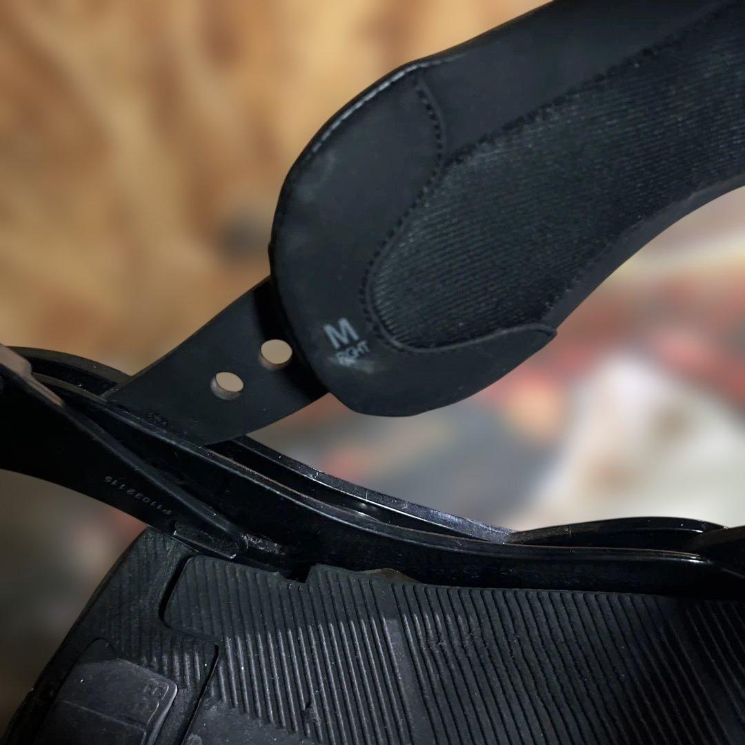 おしゃれネコ。Burton MALAVITA Re:Flex