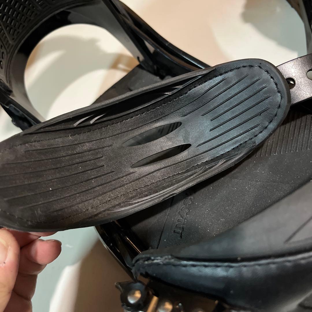 おしゃれネコ。Burton MALAVITA Re:Flex