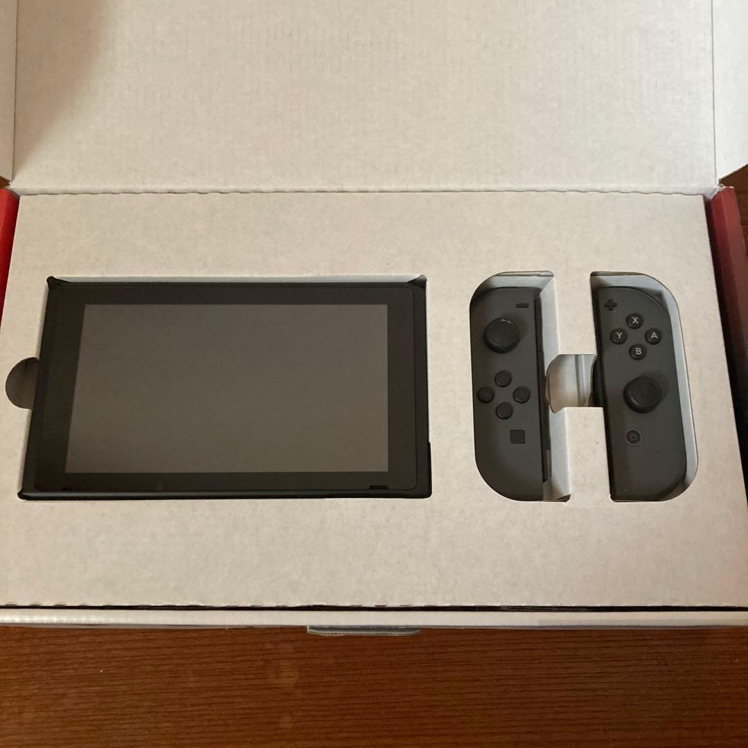 任天堂　スイッチ　本体　箱付き