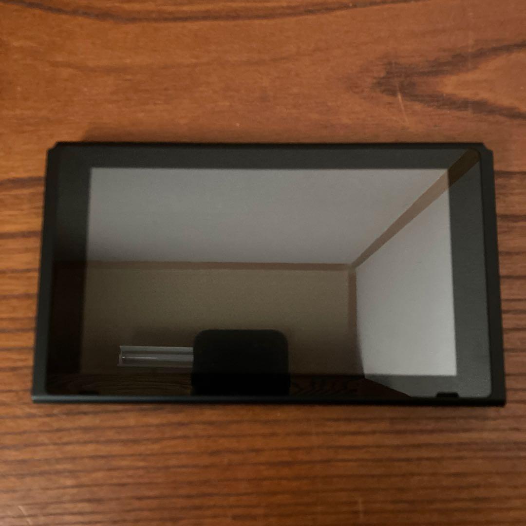 任天堂　スイッチ　本体　箱付き