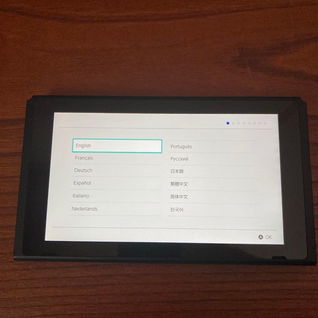 任天堂　スイッチ　本体　箱付き