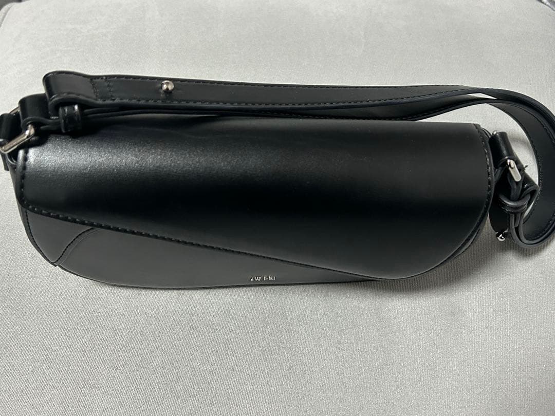 2/11削除予定【JW PEI】Addisyn ショルダーバッグ-ブラック