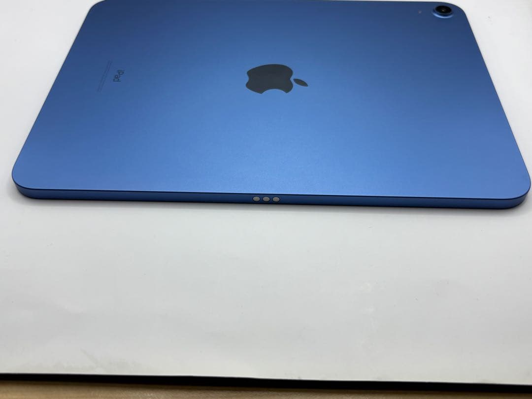 小さな巨人 iPad 10.9インチ第10世代 64GB MPQ13J/A