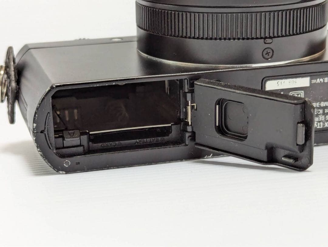 540 完動品 LEICA D-LUX TYP109 コンデジ ブラック ライカ