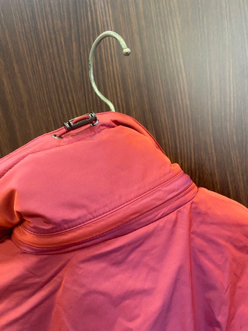 Burberry 光沢ナイロンコート　ミドル丈　40 レッド　1度着用