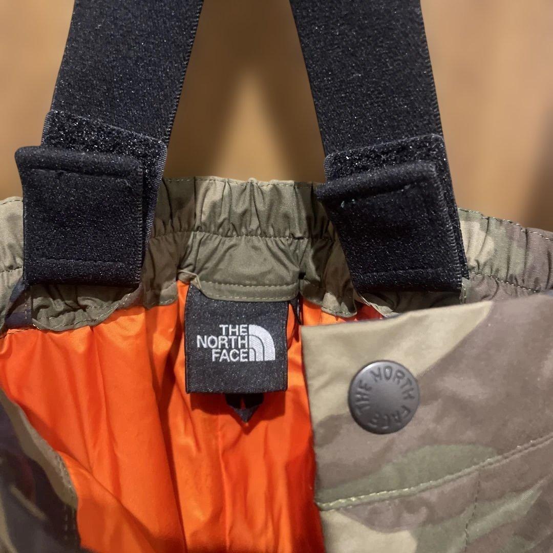 ノースフェイスキッズ迷彩スノーパンツ　140