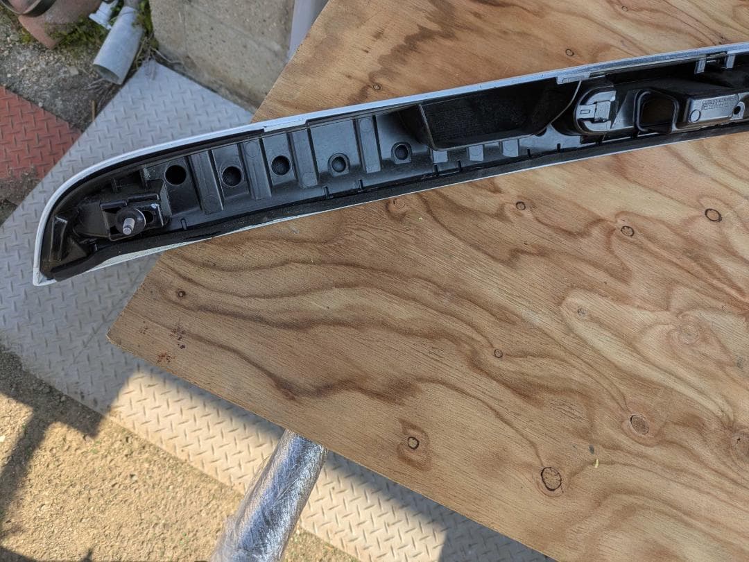 メルセデス ベンツ Vクラス W447　トランクスポイラー　リアウイング