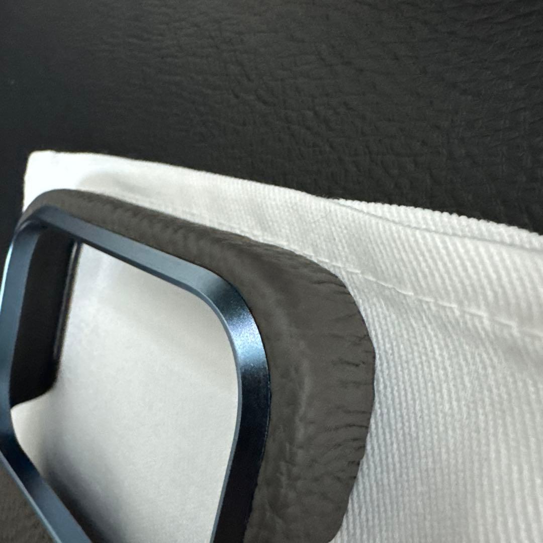 BONAVENTURA iPhone17Proケース　チャコールグレー