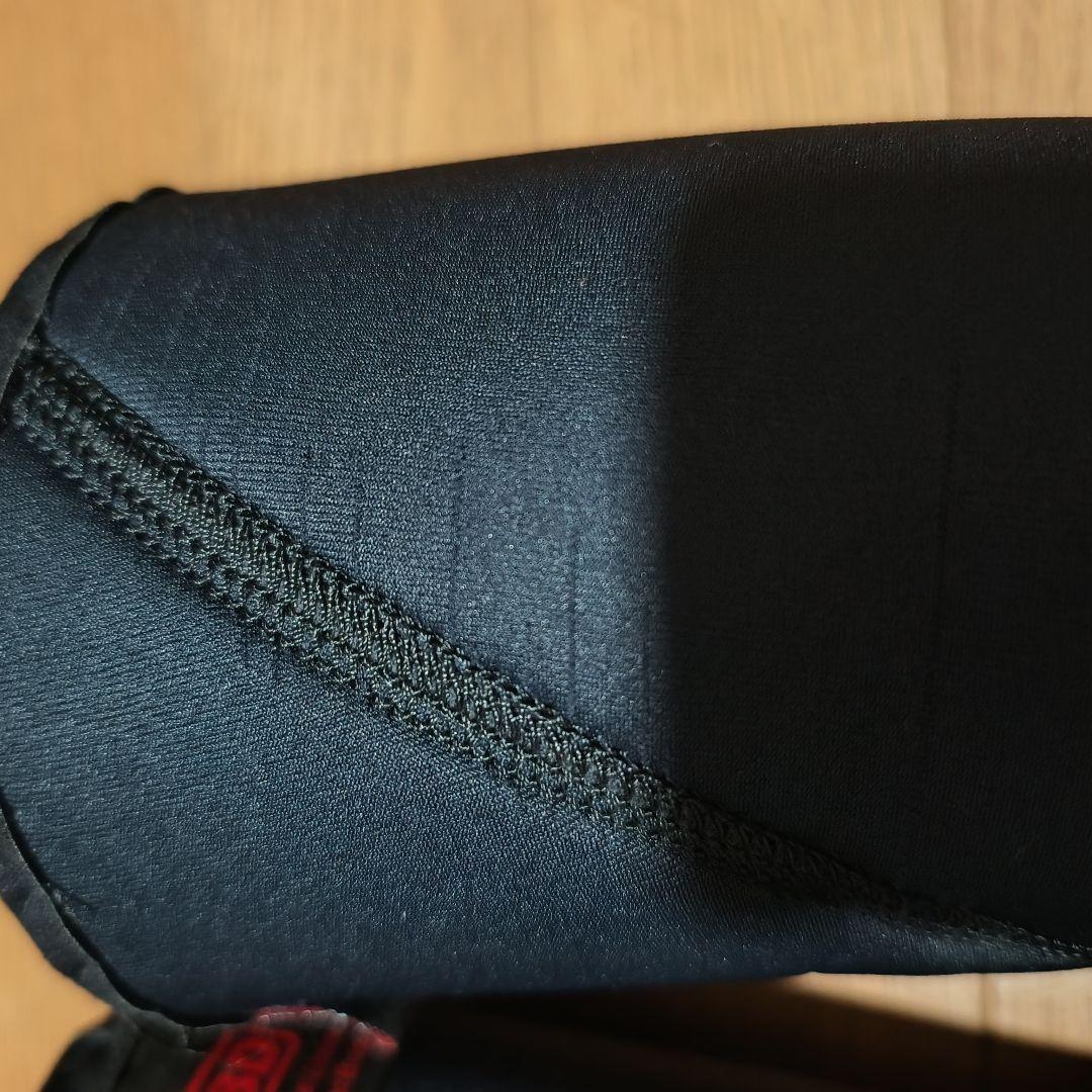 SBD ニースリーブ 限定黒　旧ロゴ　Sサイズ