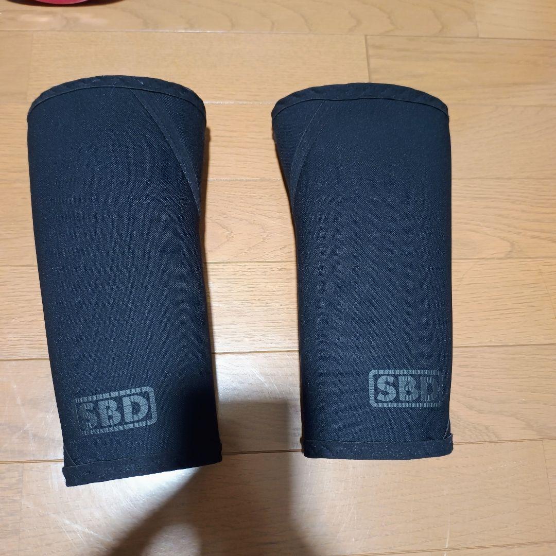 SBD ニースリーブ 限定黒　旧ロゴ　Sサイズ