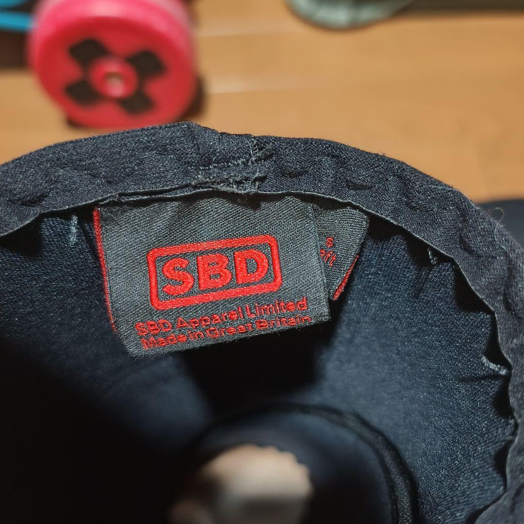 SBD ニースリーブ 限定黒　旧ロゴ　Sサイズ