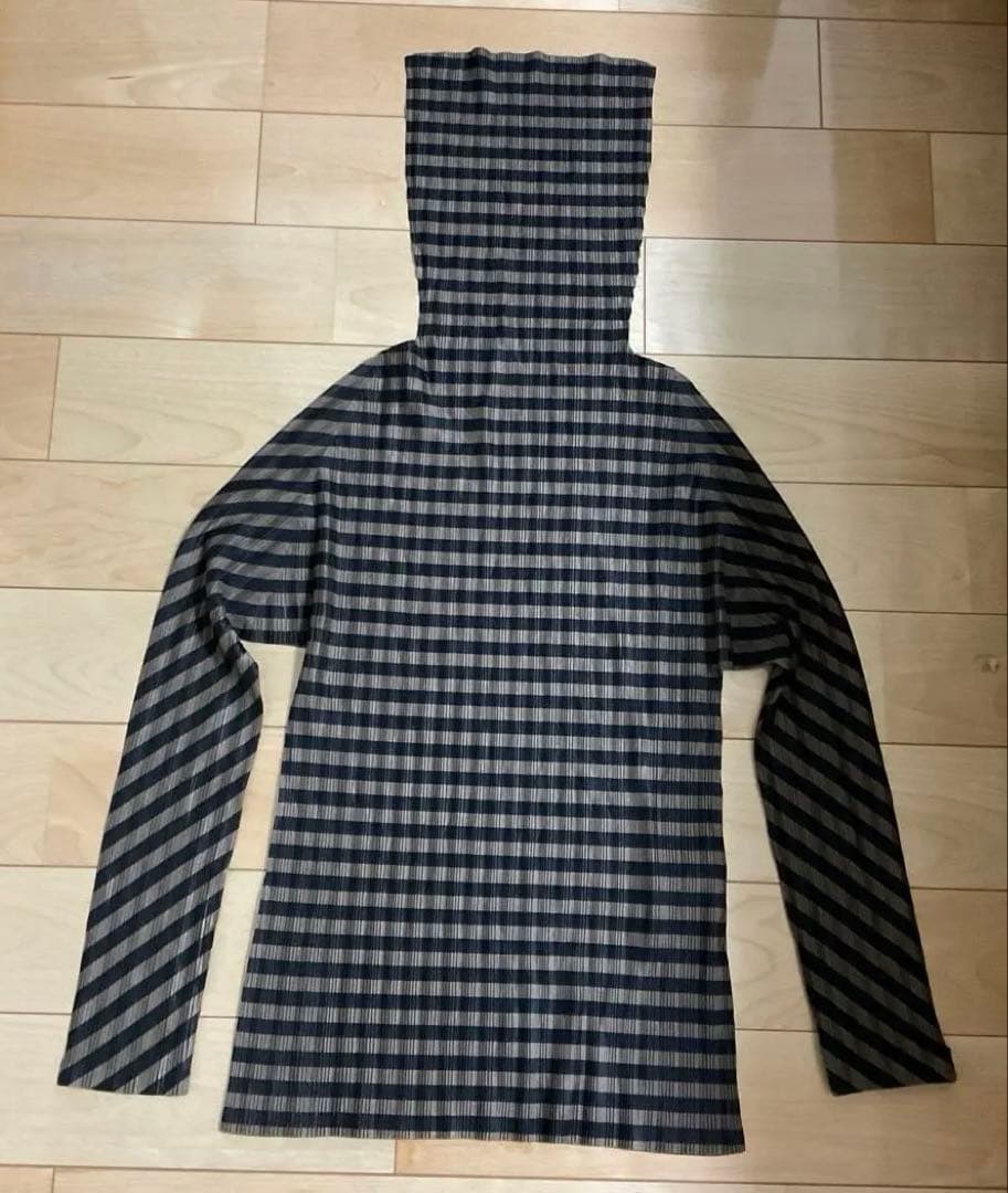 プリーツプリーズ 長袖 カットソー 長袖 ハイネック シャツ