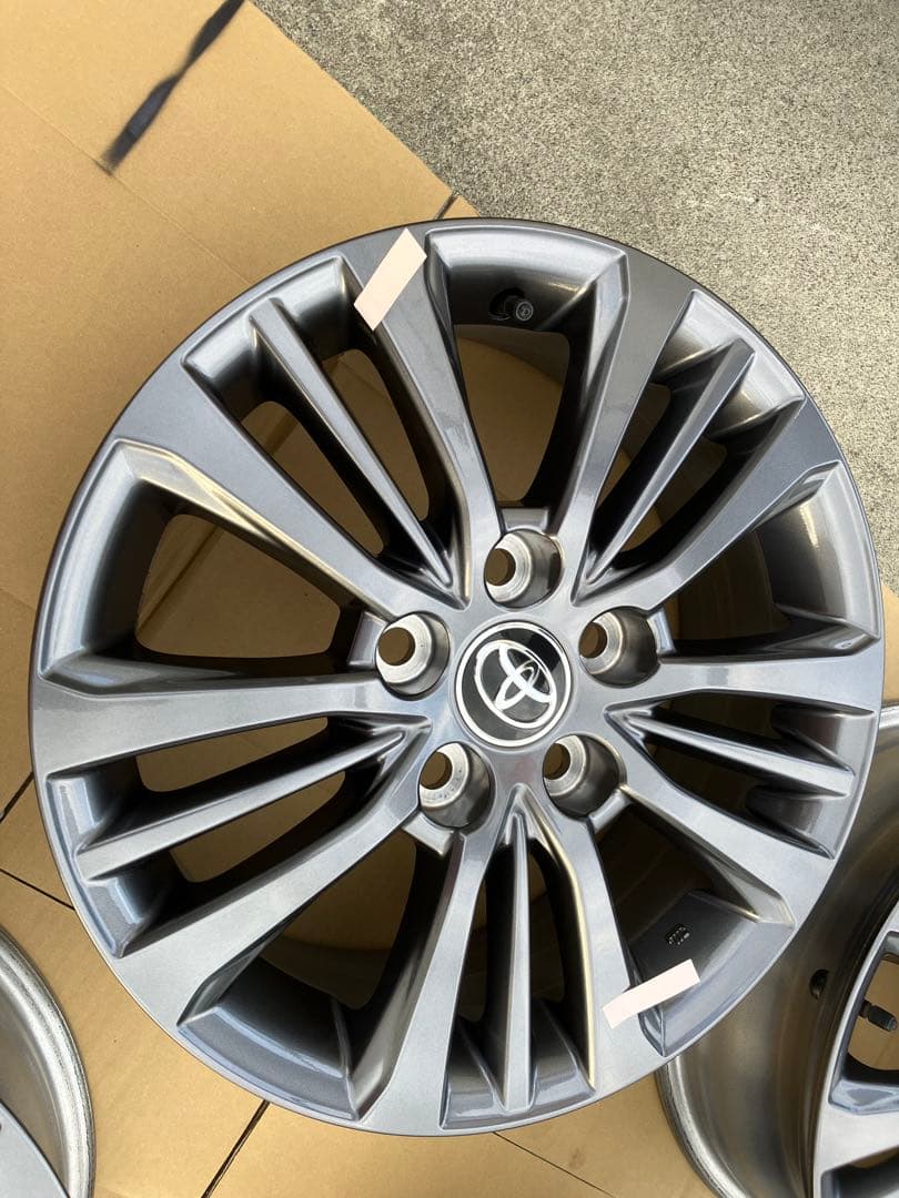 バナナ　①トヨタ　90ヴォクシー 純正 アルミホイール 2本