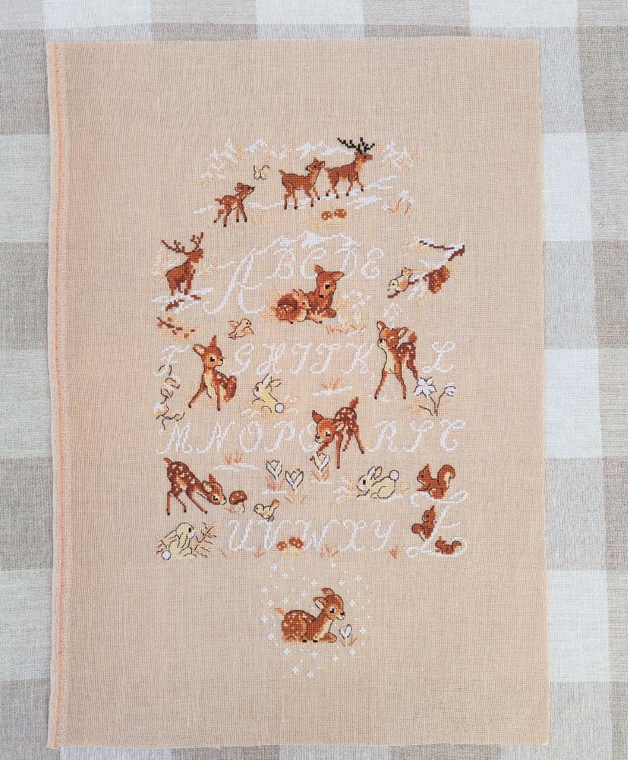 専用　クロスステッチ完成品　✤ヴェロニク・アンジャンジェ✤バンビ