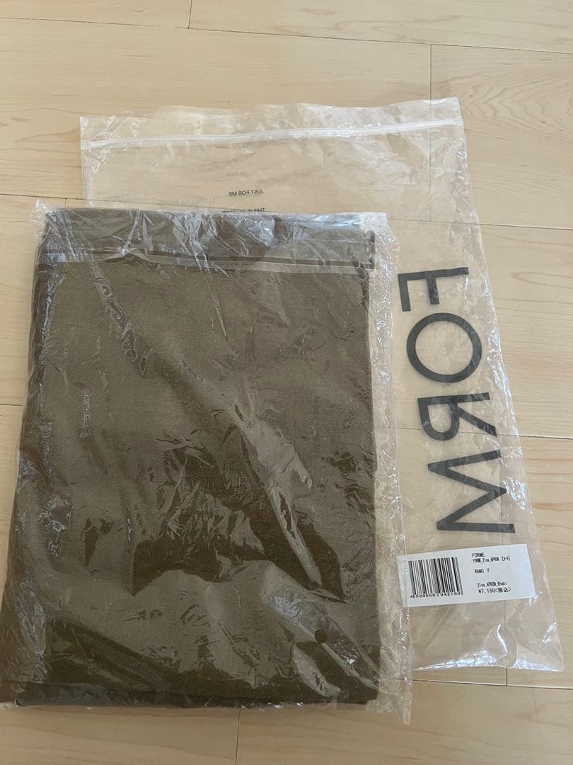 【完売】新品未使用　formeエプロン