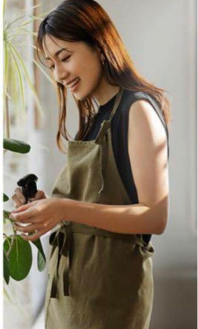 【完売】新品未使用　formeエプロン