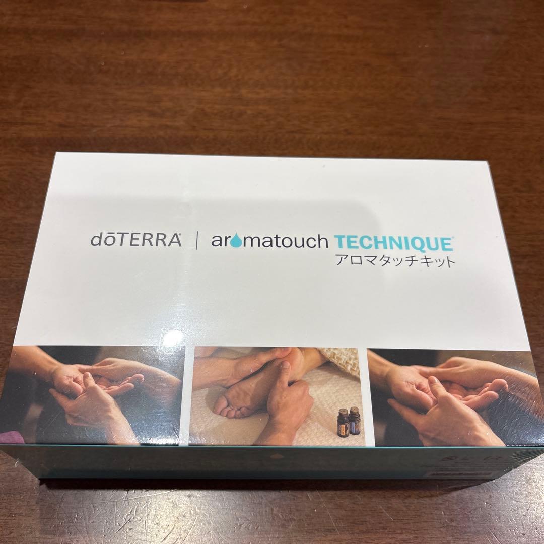 新品　ドテラ　doTERRA　アロマタッチキット　ココナッツオイル用ポンプつき