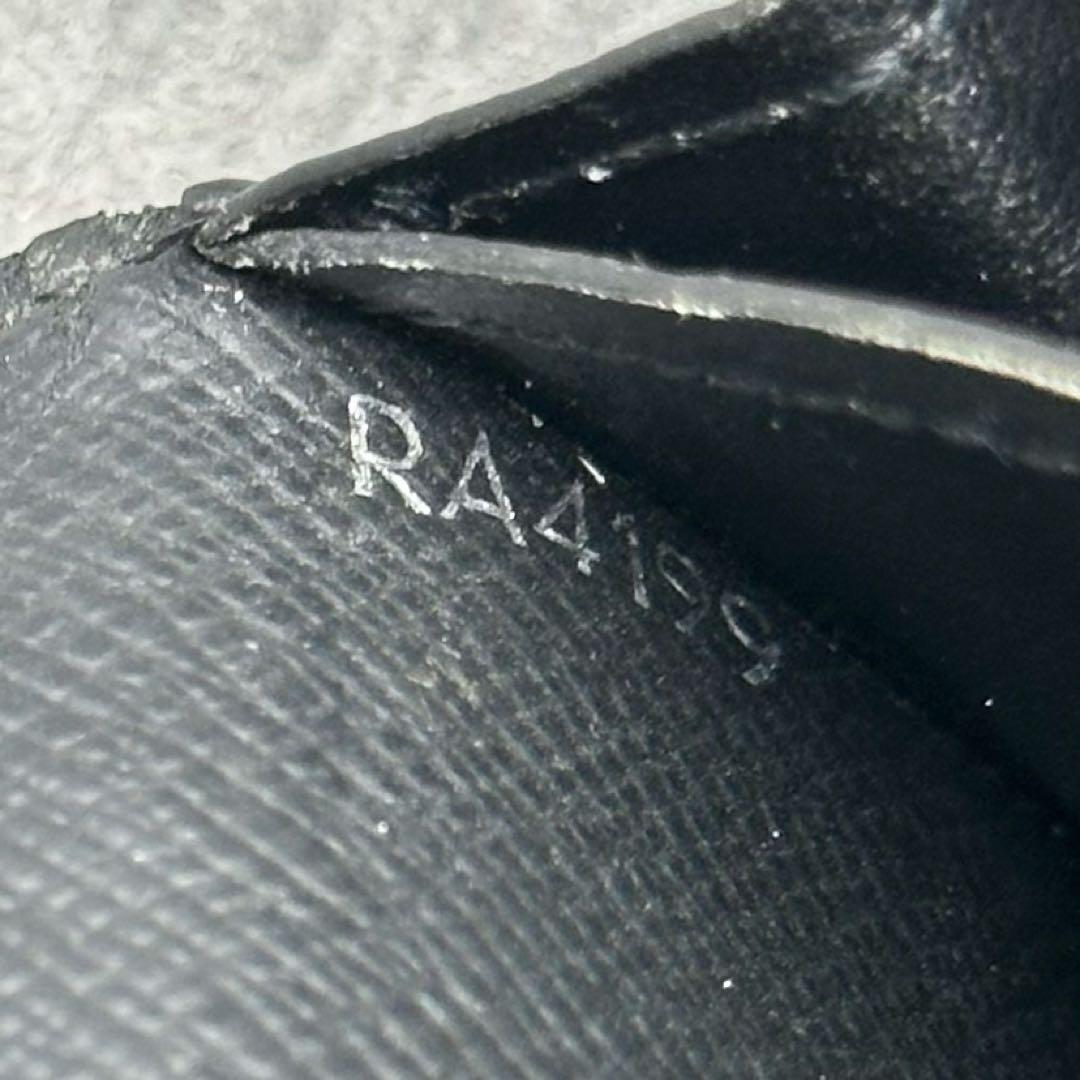 美品 ルイヴィトン ポルトフォイユ ブラザ タイガ 二つ折り財布 黒 メンズ