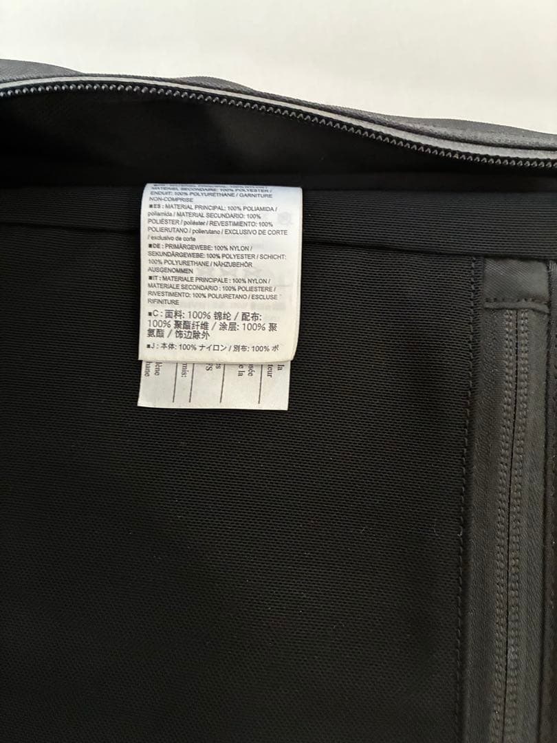 ARC'TERYX　アークテリクスArro22 アロー22 ブラック/オリーブ