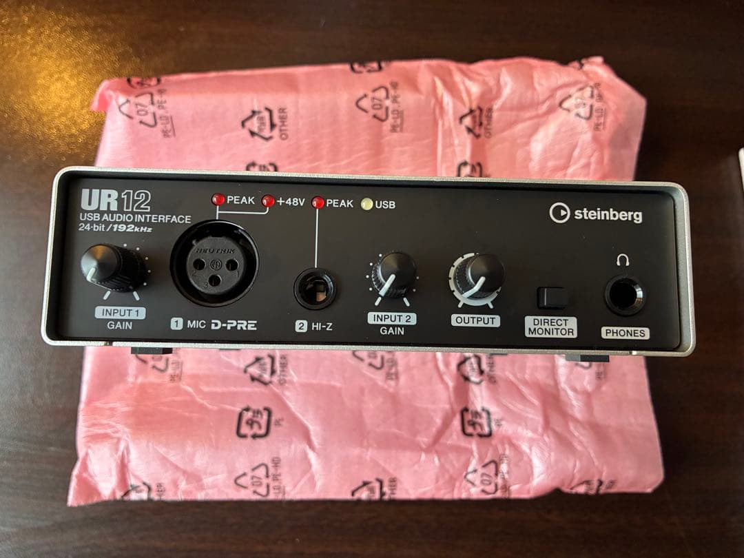 UR12 USBオーディオインターフェイス