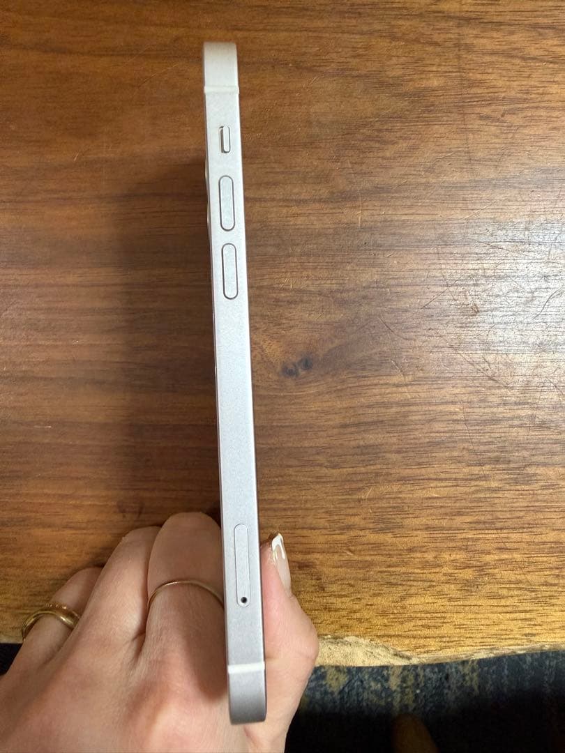 Apple iPhone 12 ホワイト 本体　64GB バッテリー88%