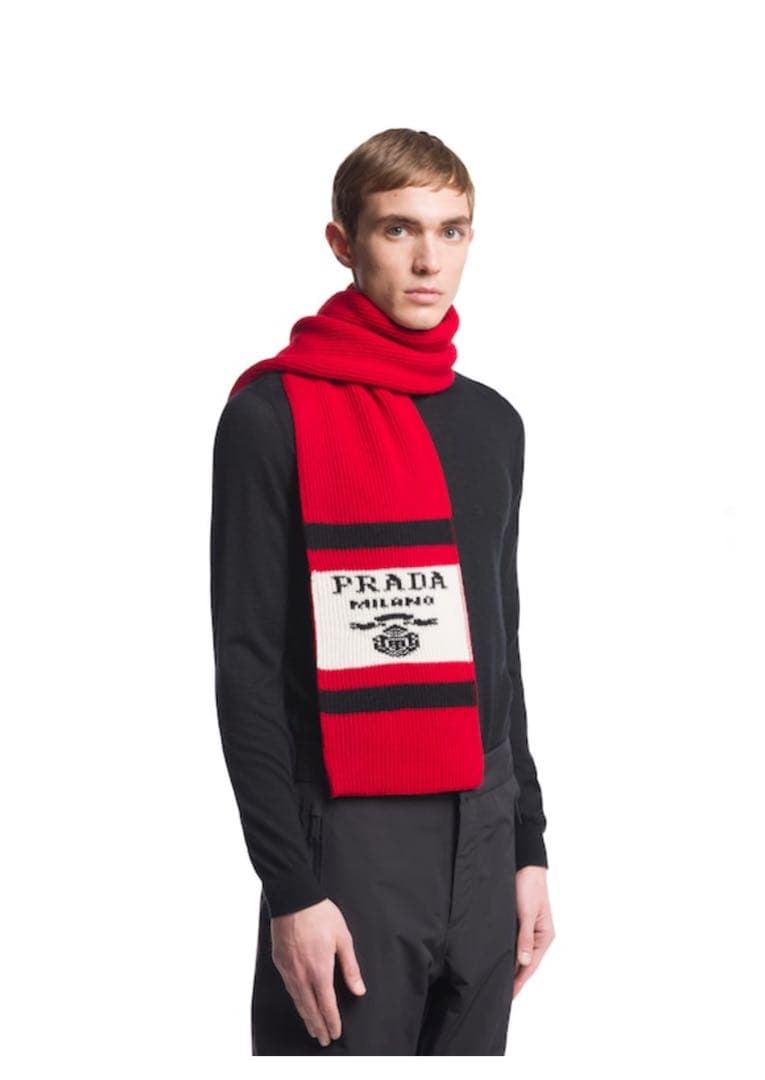 PRADA カシミアマフラー