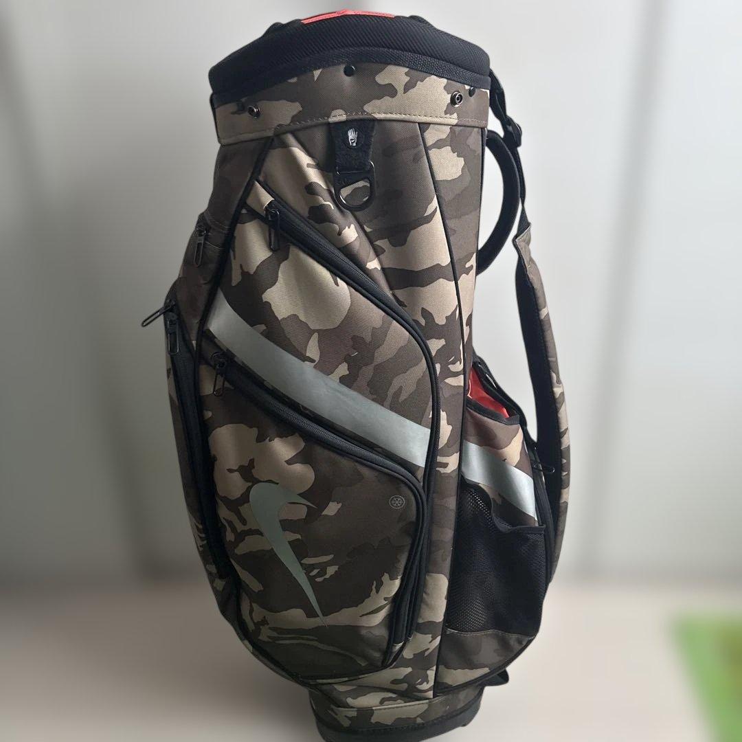 Nike 迷彩キャディバッグ
