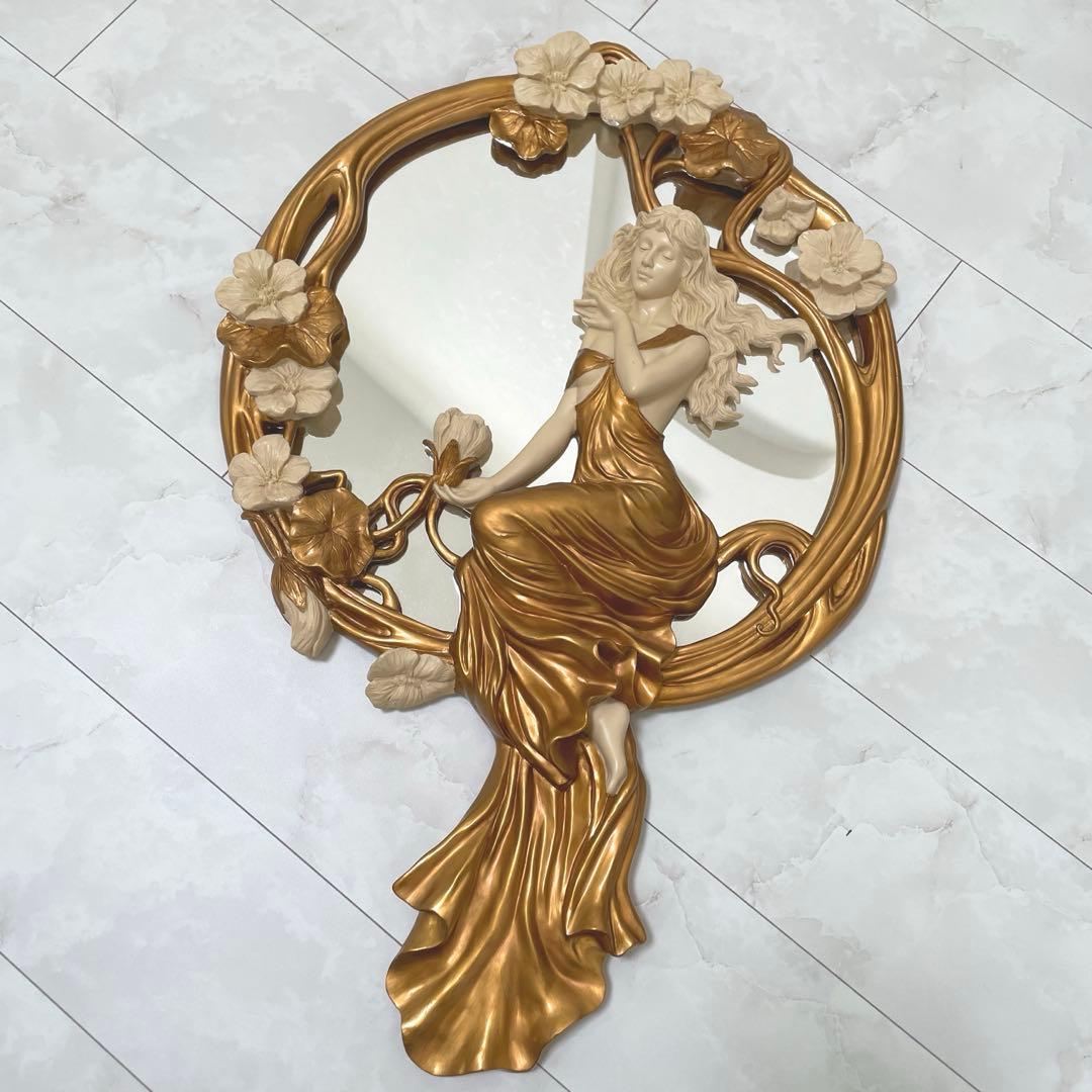 アール・ヌーヴォー　壁掛け鏡