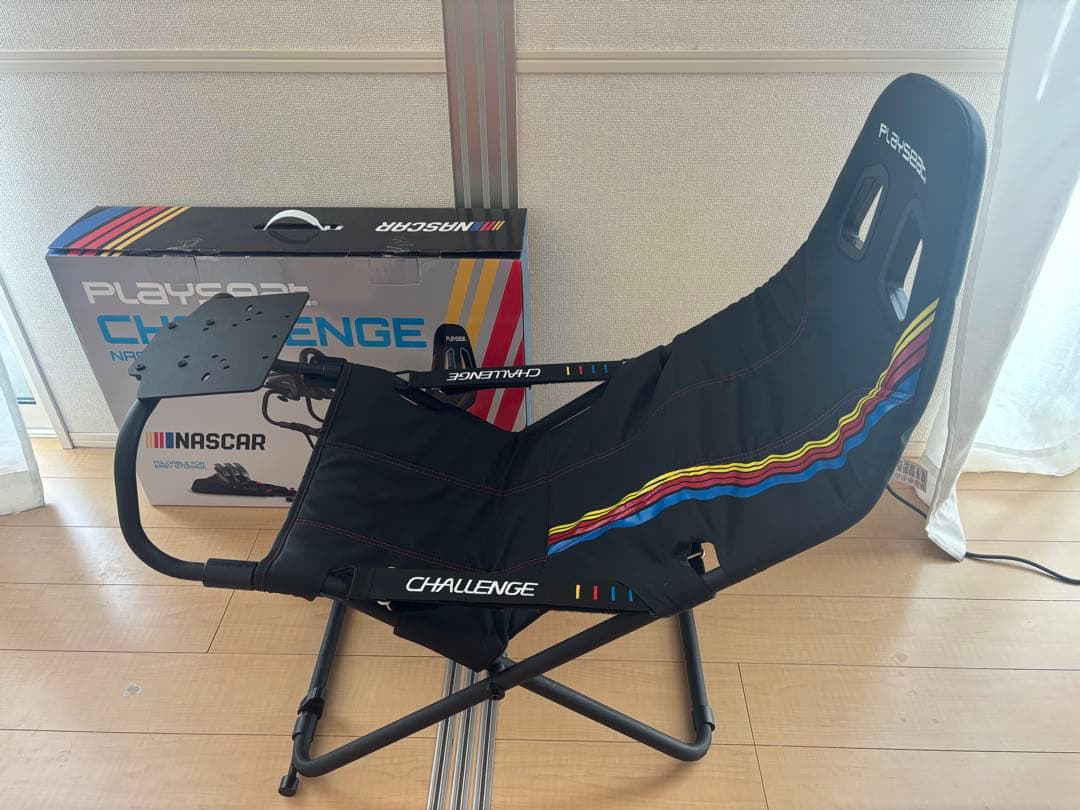 PLAYSEAT CHALLENGE　折りたたみ式　レーシングコックピット