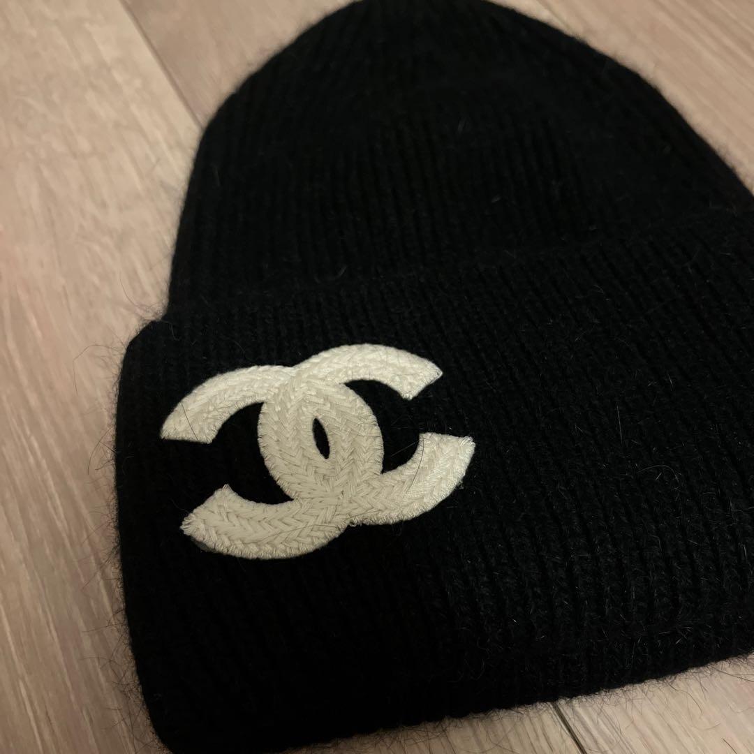 ノベルティ　CHANELニット帽黒