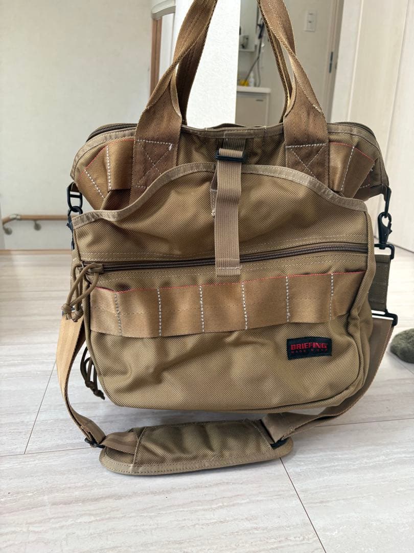 Briefing TURF WIRE STDと同じ形