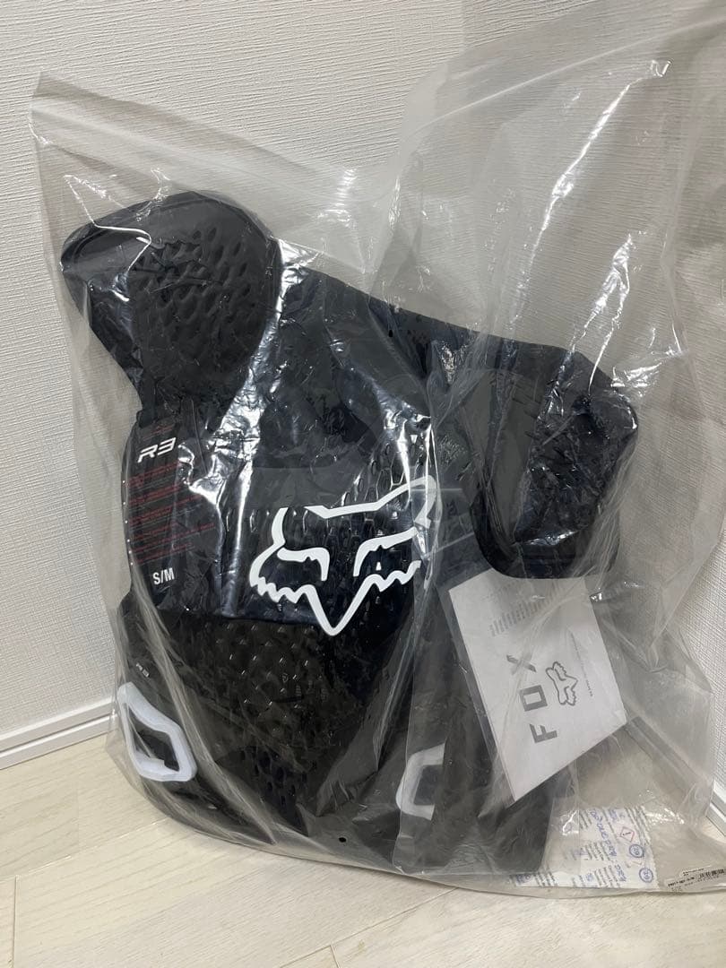 FOX R3ルーストデフレクター