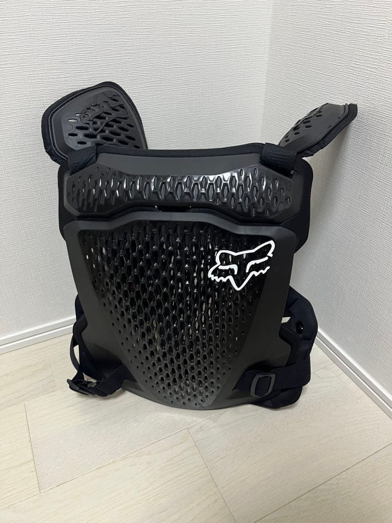 FOX R3ルーストデフレクター