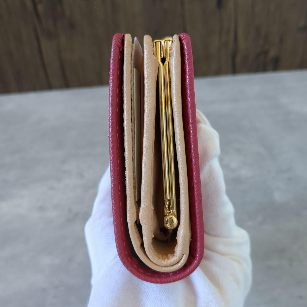 【新品】ヴィヴィアンウエストウッド　二つ折り財布