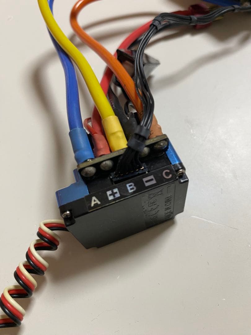 ヨコモ　ホビーウイング　BL-R3 ESC 8.5Tブラシレス　値下げ交渉不可