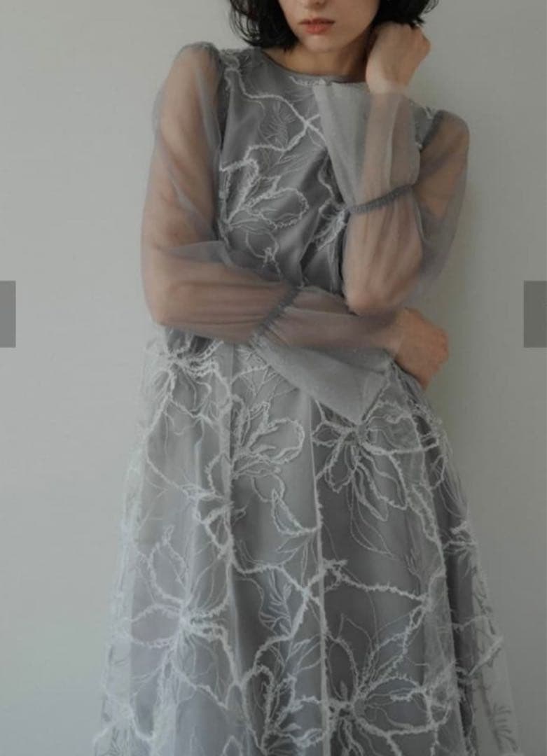 mLE’RURE Plume broderie balloon dress