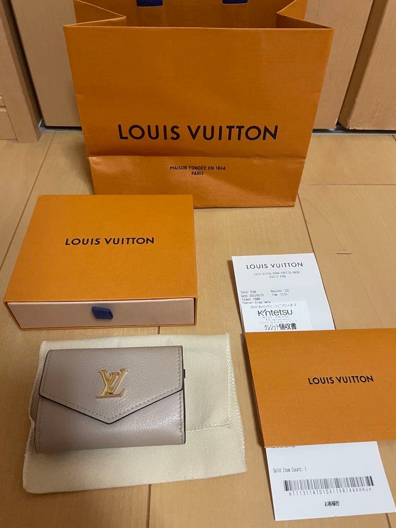 最終お値下げポルトフォイユLouis Vuitton ベージュ 三つ折り財布