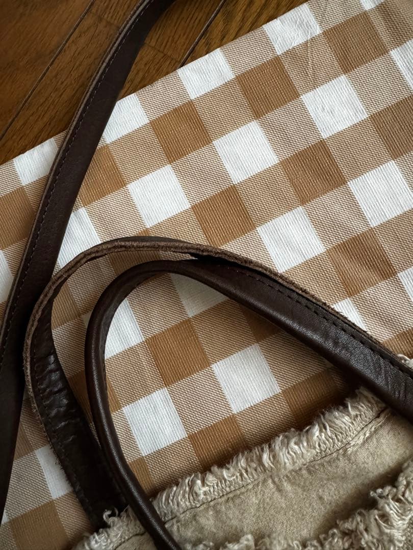 3時間限定最終値下げ！中古 イアパピヨネ ライオンコーヒートートバッグ