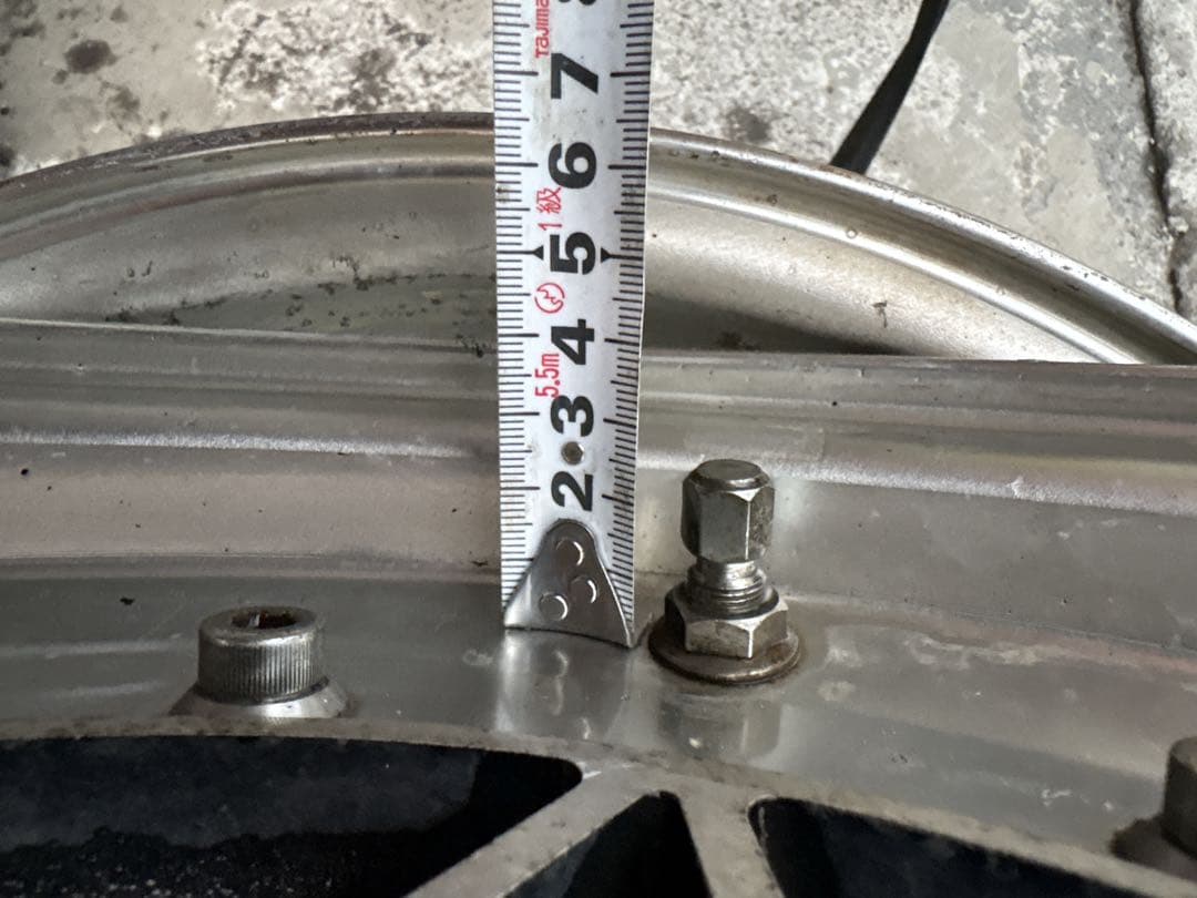 7.5J2本のみ  SIDE 13インチ PCD114.3 4穴