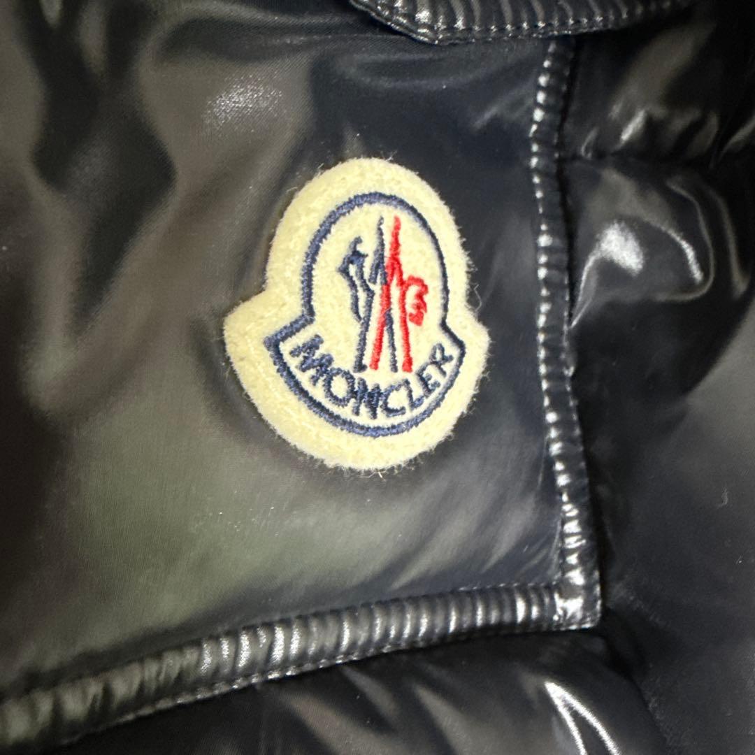 MONCLER ブラックファー付きダウンベスト　サイズ　2