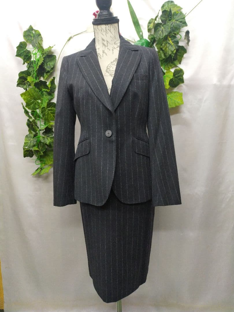 新品未使用 アクアスキュータム スーツ UK8 7号 フラノストライプ