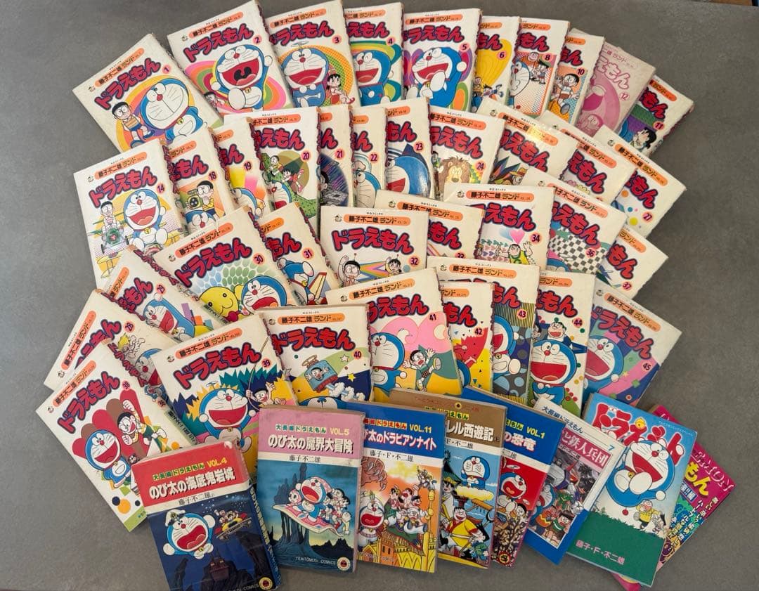 ドラえもん　漫画　中央公論社　藤子不二雄　まとめ売り　初版多数 46冊