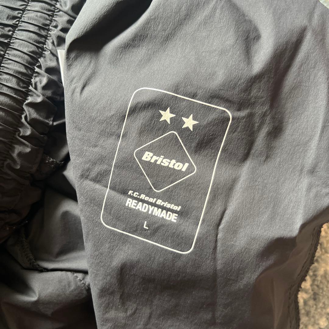 READYMADE ブラックショートパンツ FCRB-109126